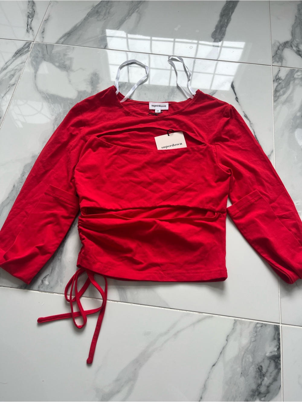 superdown Vibrant Red long sleeve